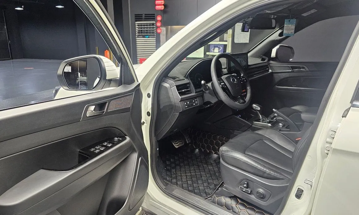 KG Mobility (Ssangyong) Rexton — фото 6