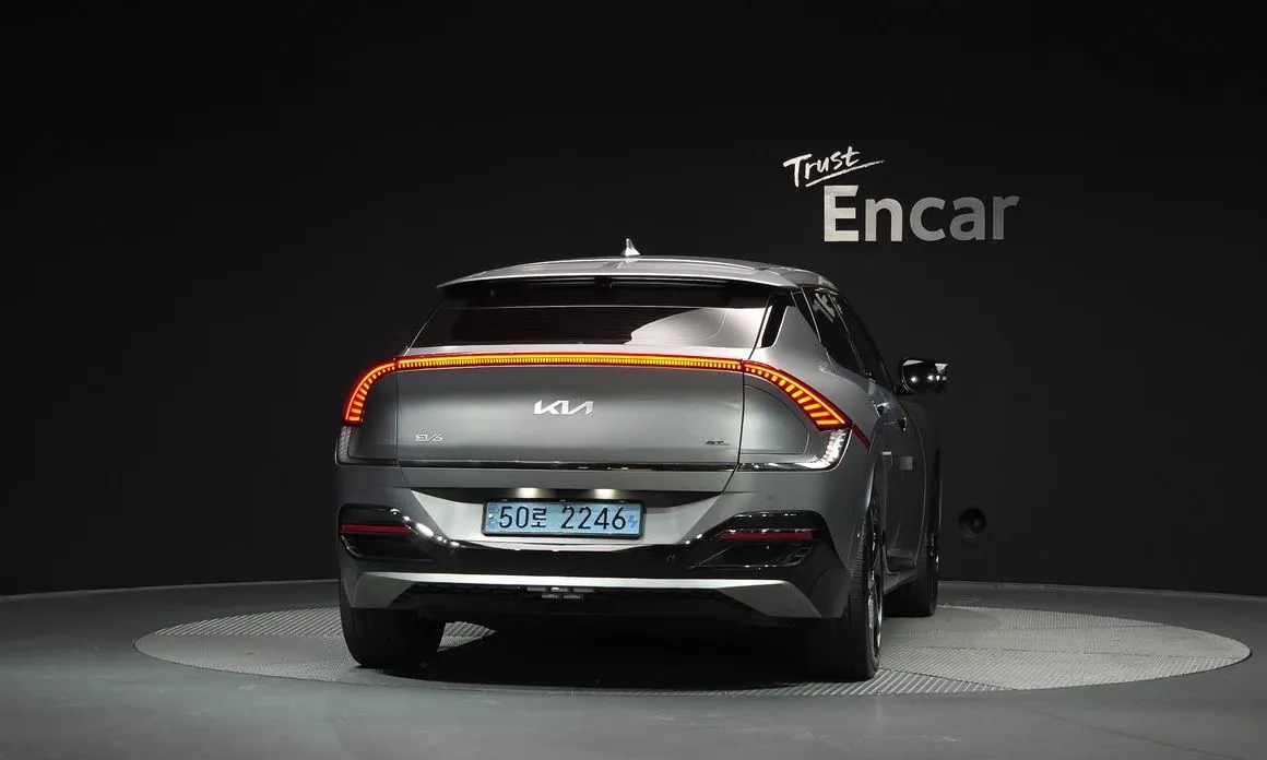 Kia EV6 — фото 3