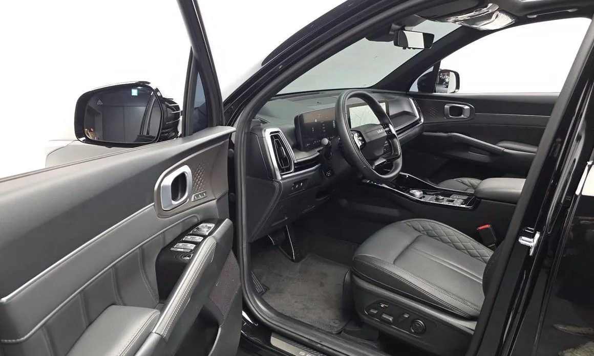 Kia Sorento — фото 8