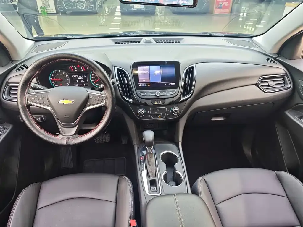 Chevrolet Equinox — фото 10