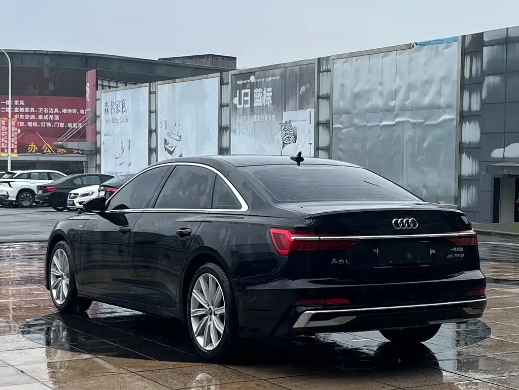 Audi A6L — фото 6