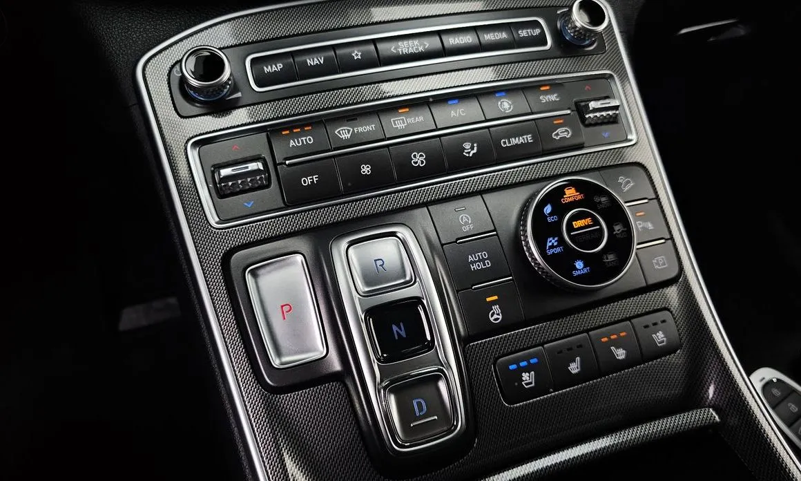 Hyundai Santafe — фото 9
