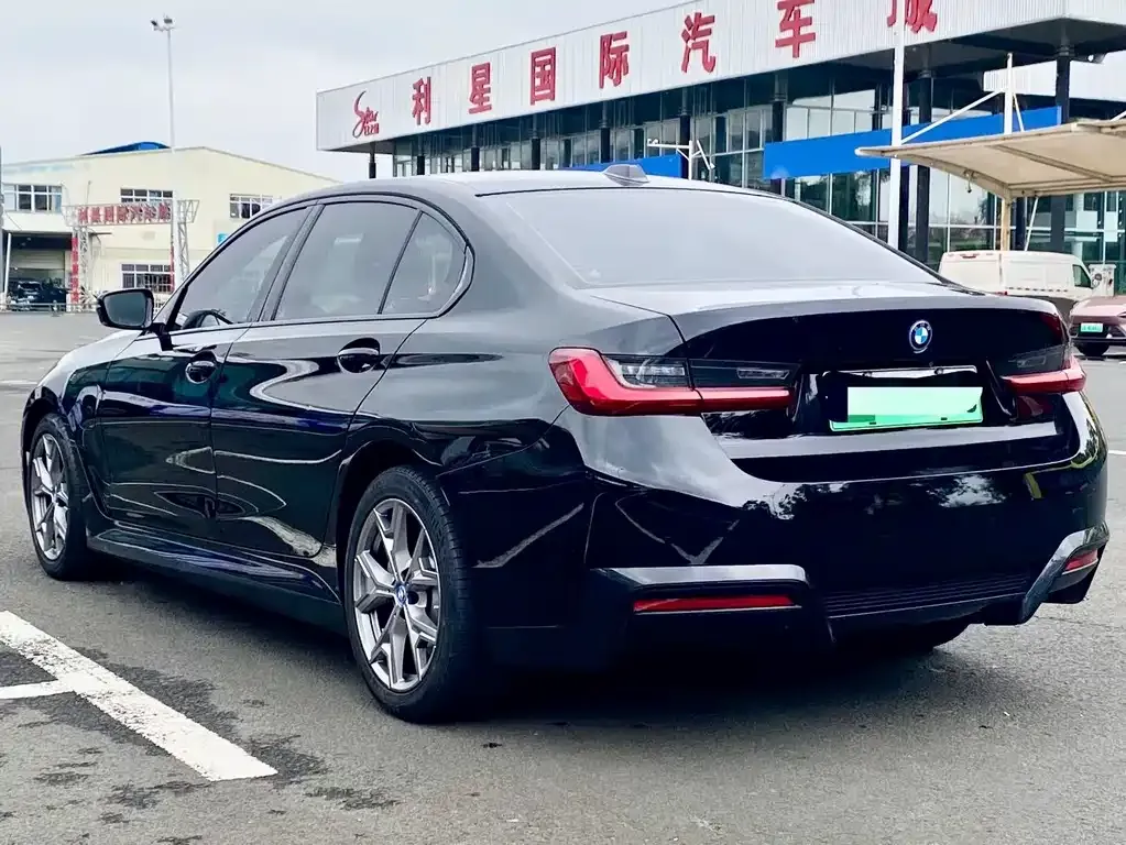 BMW i3 — фото 3
