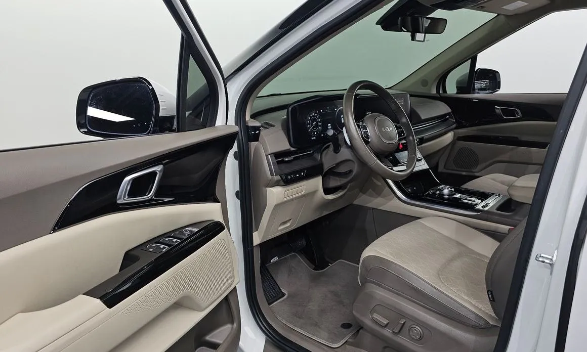 Kia Carnival — фото 2