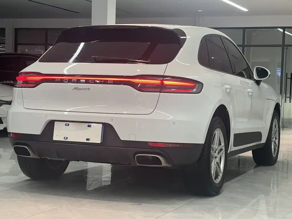 Porsche Macan — фото 5