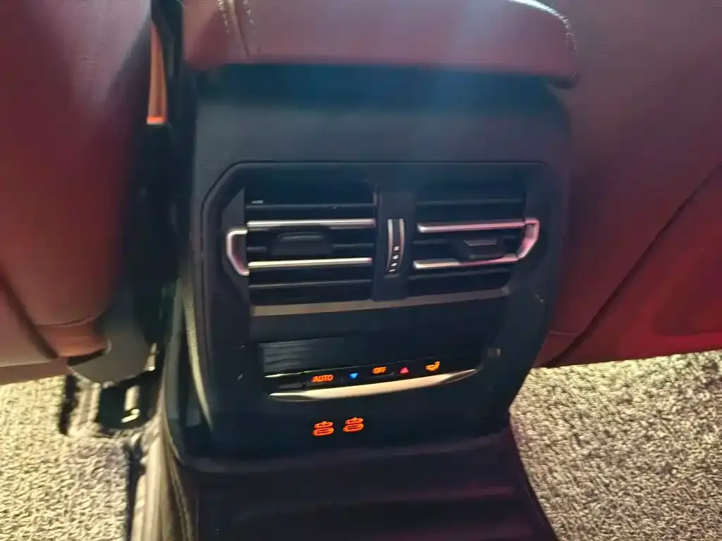 BMW i3 — фото 2