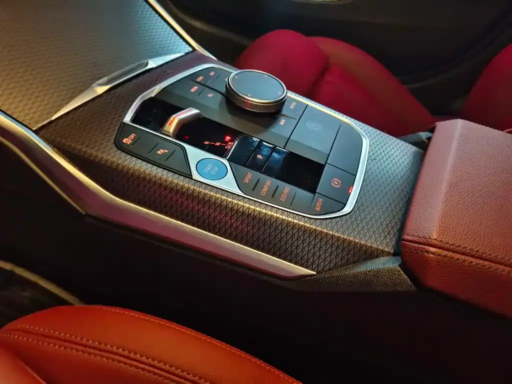 BMW i3 — фото 3