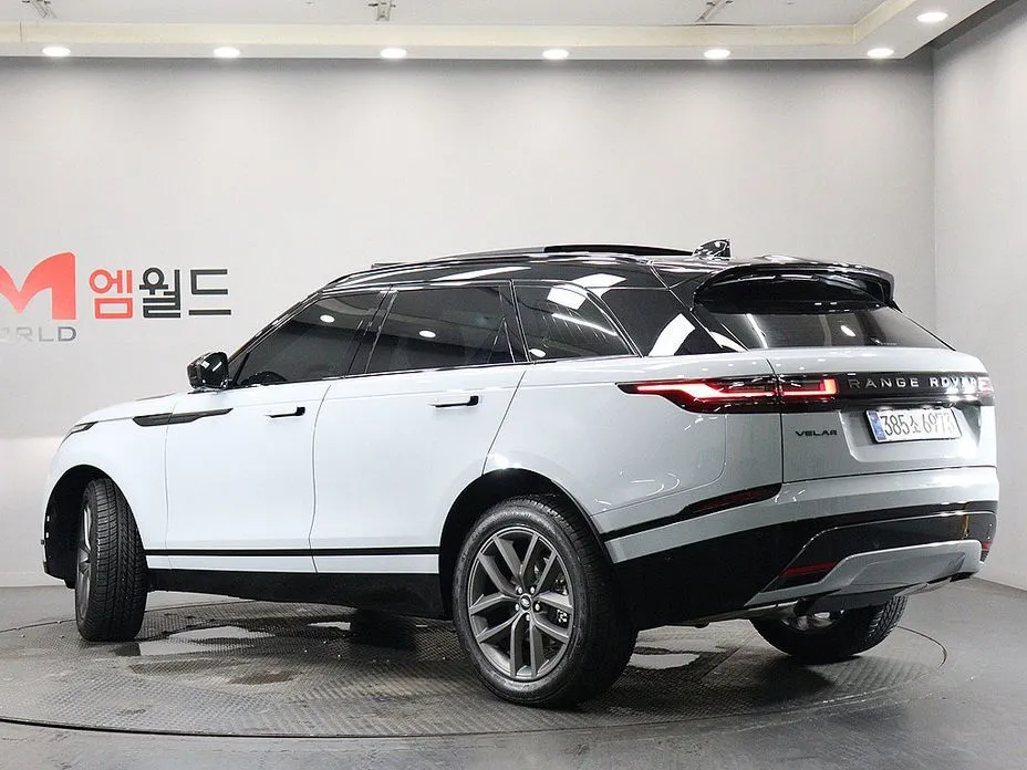 Land Rover Range Rover Velar — фото 9