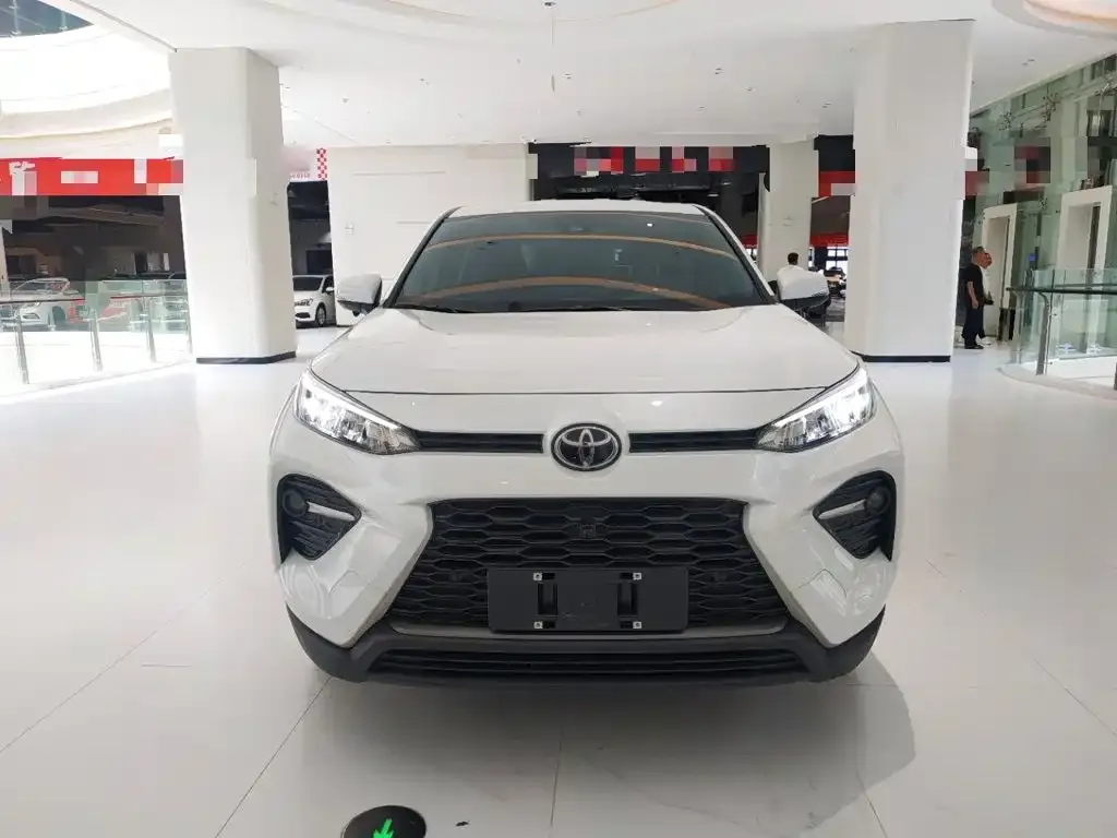 Toyota Wildlander — фото 4