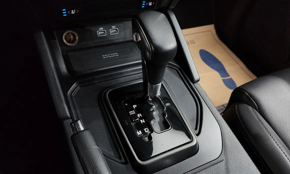 KG Mobility (Ssangyong) Rexton — фото 10