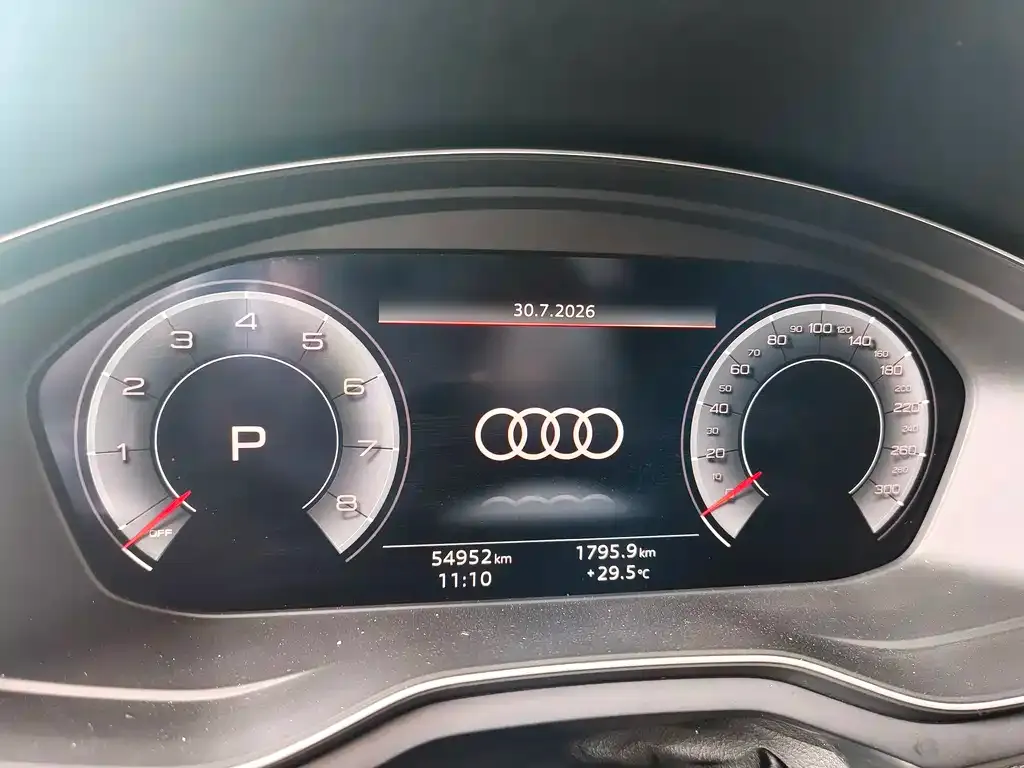 Audi A4L — фото 8
