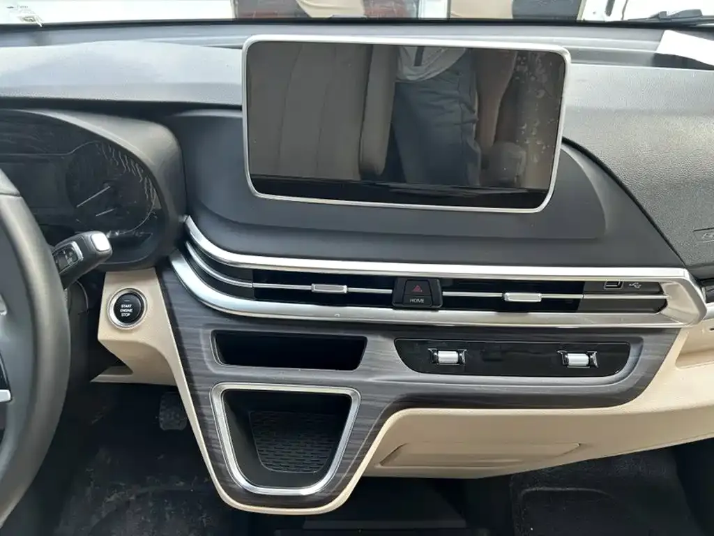 IVECO Juxing — фото 2