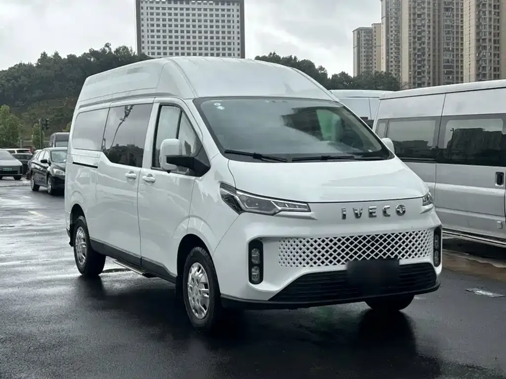 IVECO Juxing — фото 8