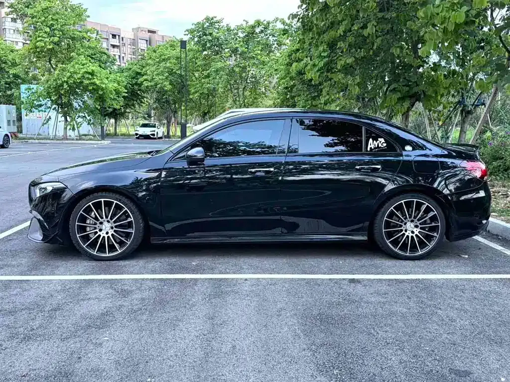 Mercedes-Benz A-Class AMG — фото 7