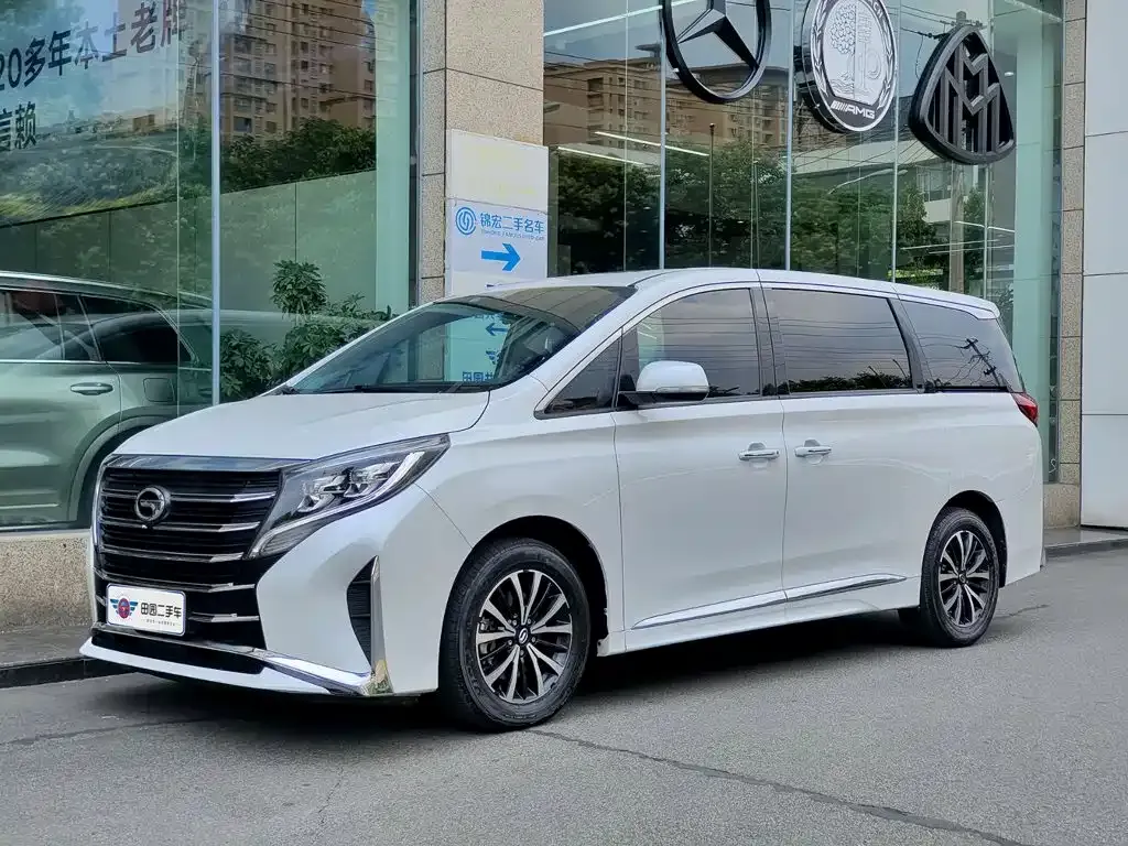 GAC Motor Trumpchi M8 — фото 1
