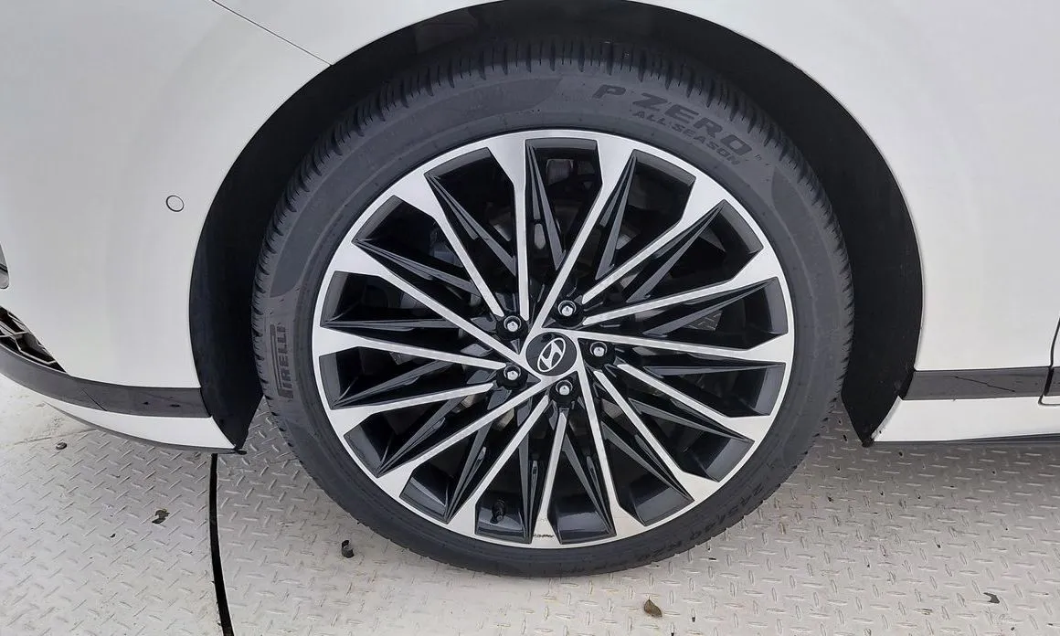 Hyundai Grandeur — фото 10