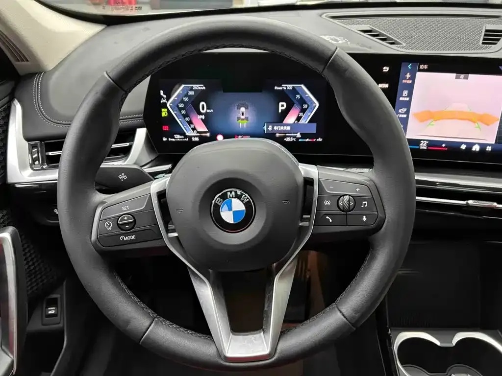 BMW X1 — фото 2