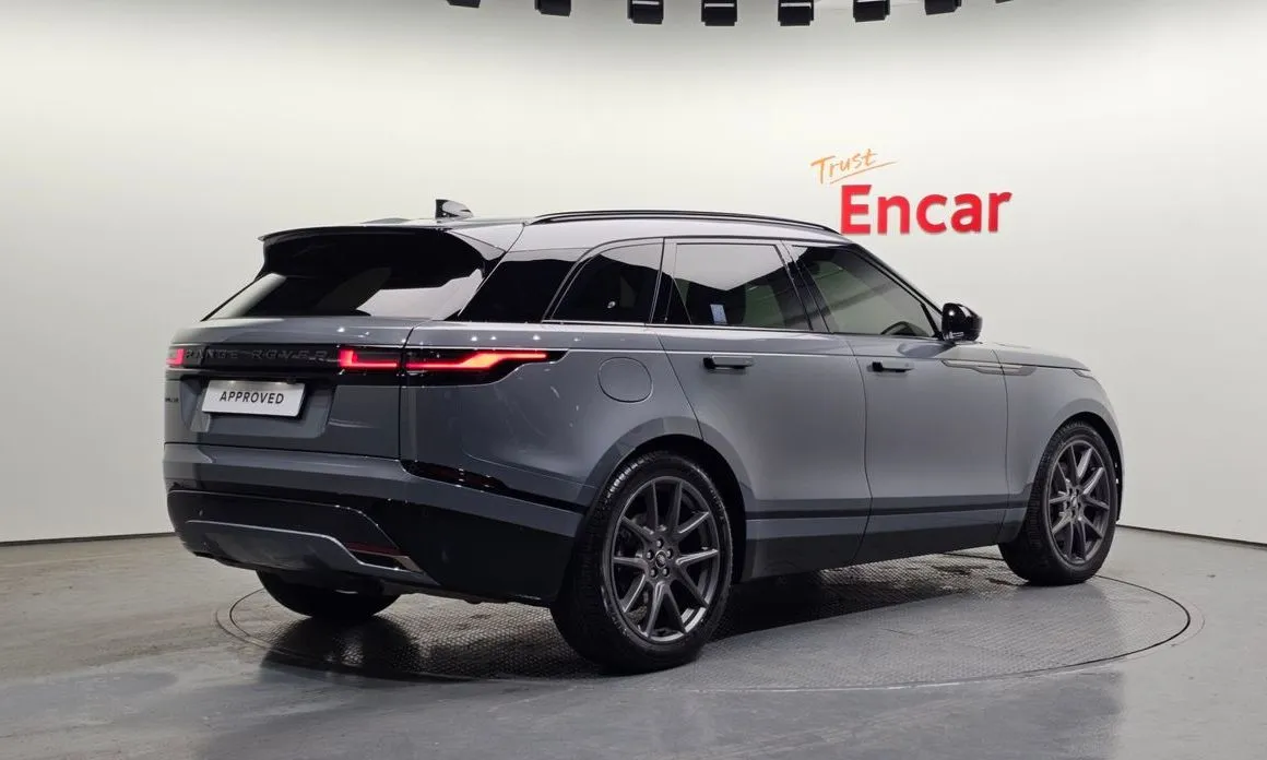 Land Rover Range Rover Velar — фото 10