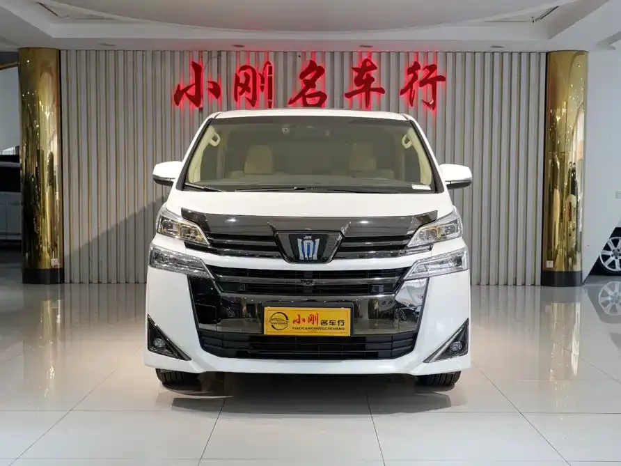 Toyota Vellfire — фото 4