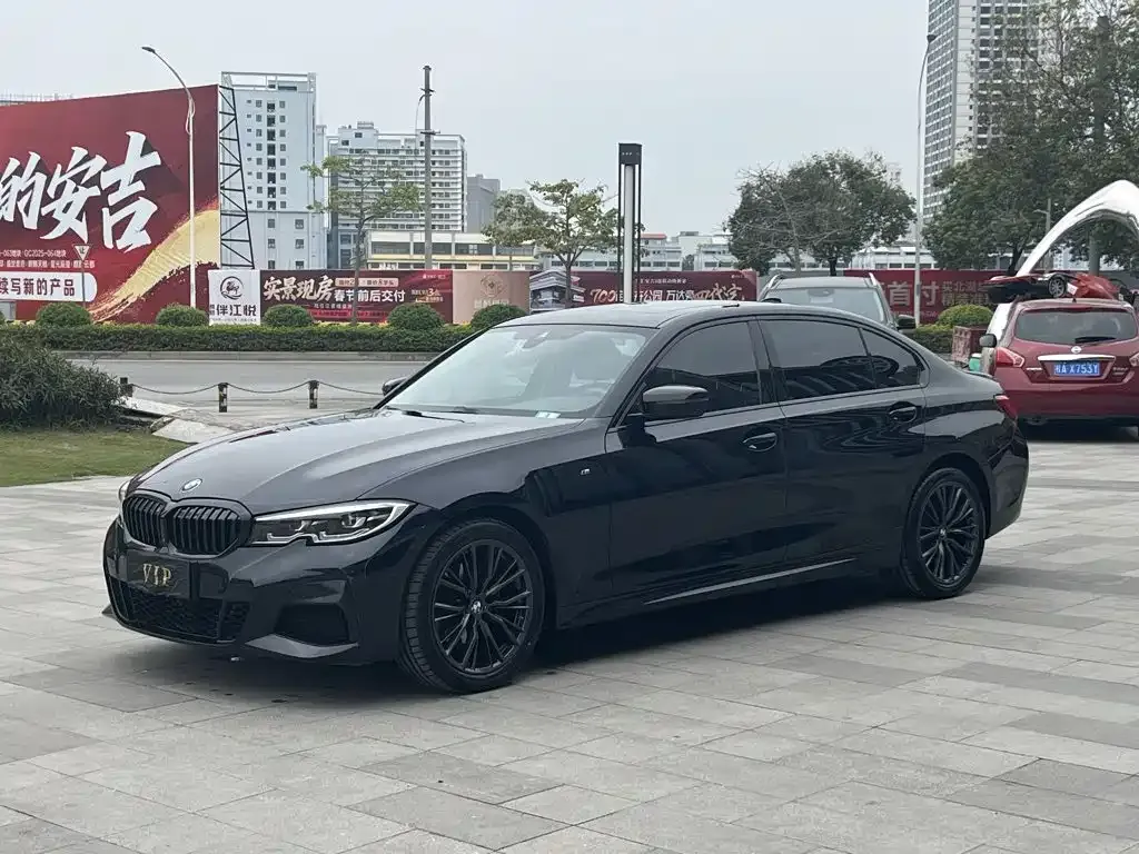 BMW 3 Series — фото 1