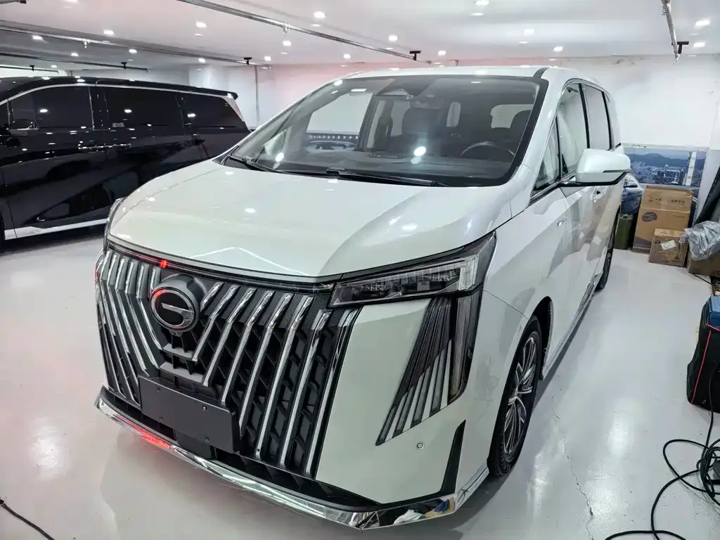 GAC Motor Trumpchi M8 — фото 1