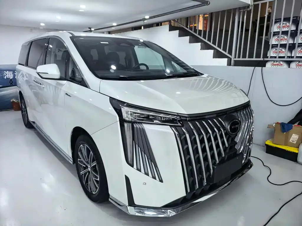 GAC Motor Trumpchi M8 — фото 4