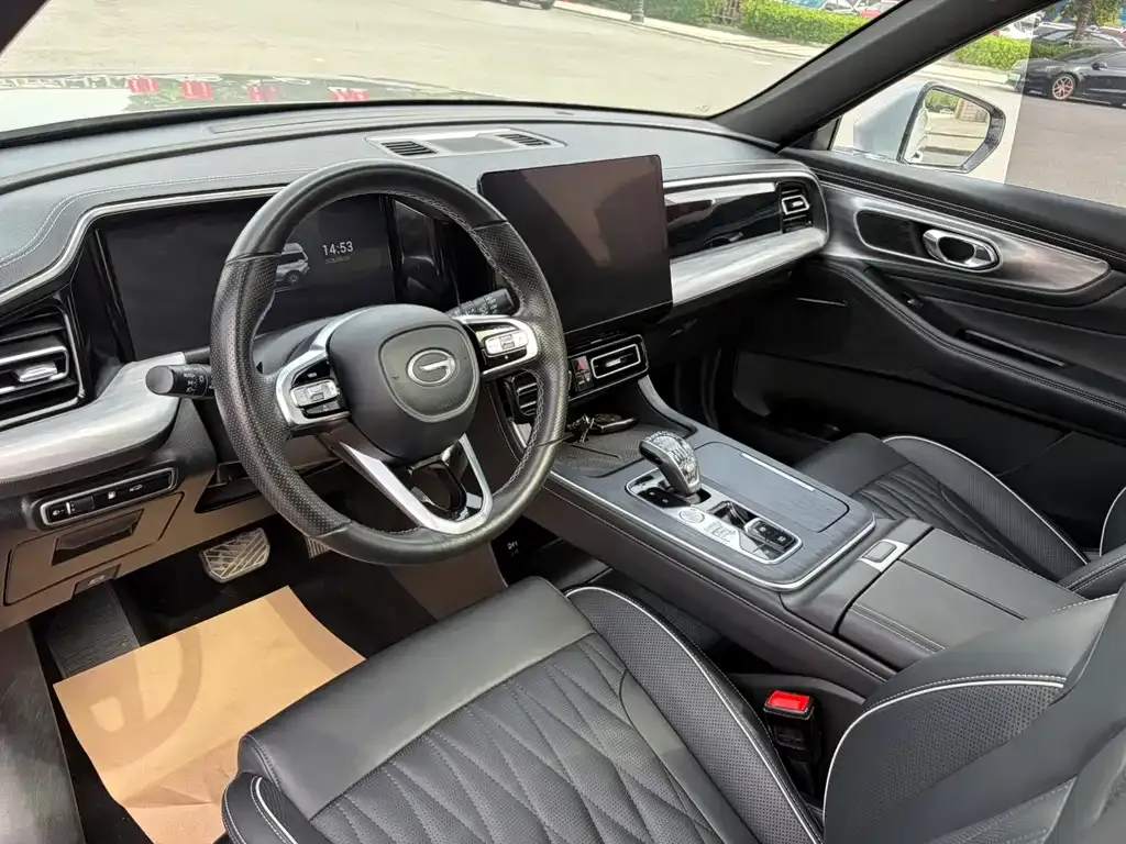 GAC Motor Trumpchi GS8 — фото 9