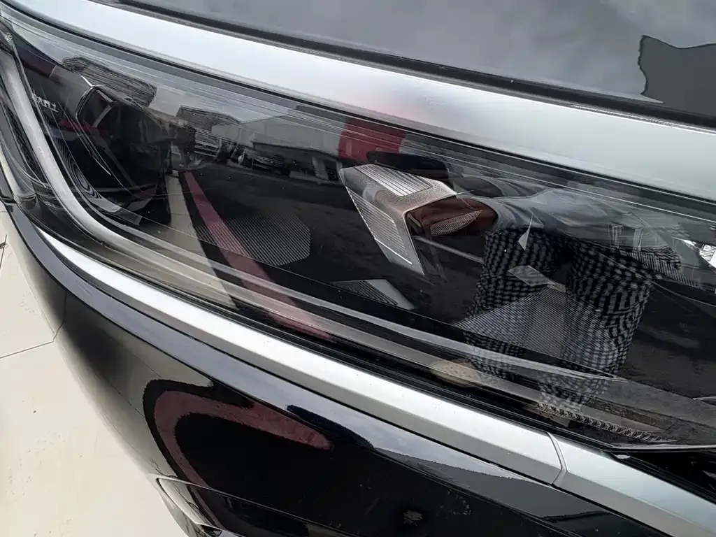 Volkswagen Passat — фото 4