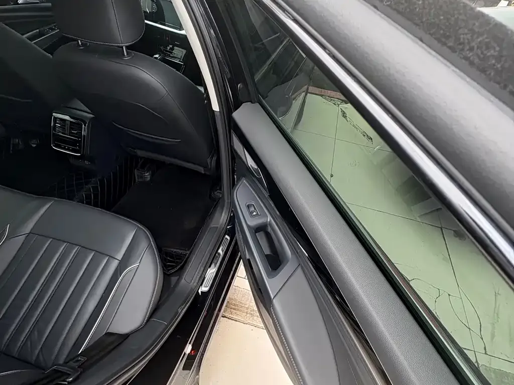 Volkswagen Passat — фото 6
