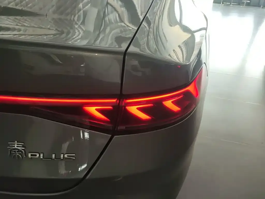 BYD Qin PLUS — фото 8