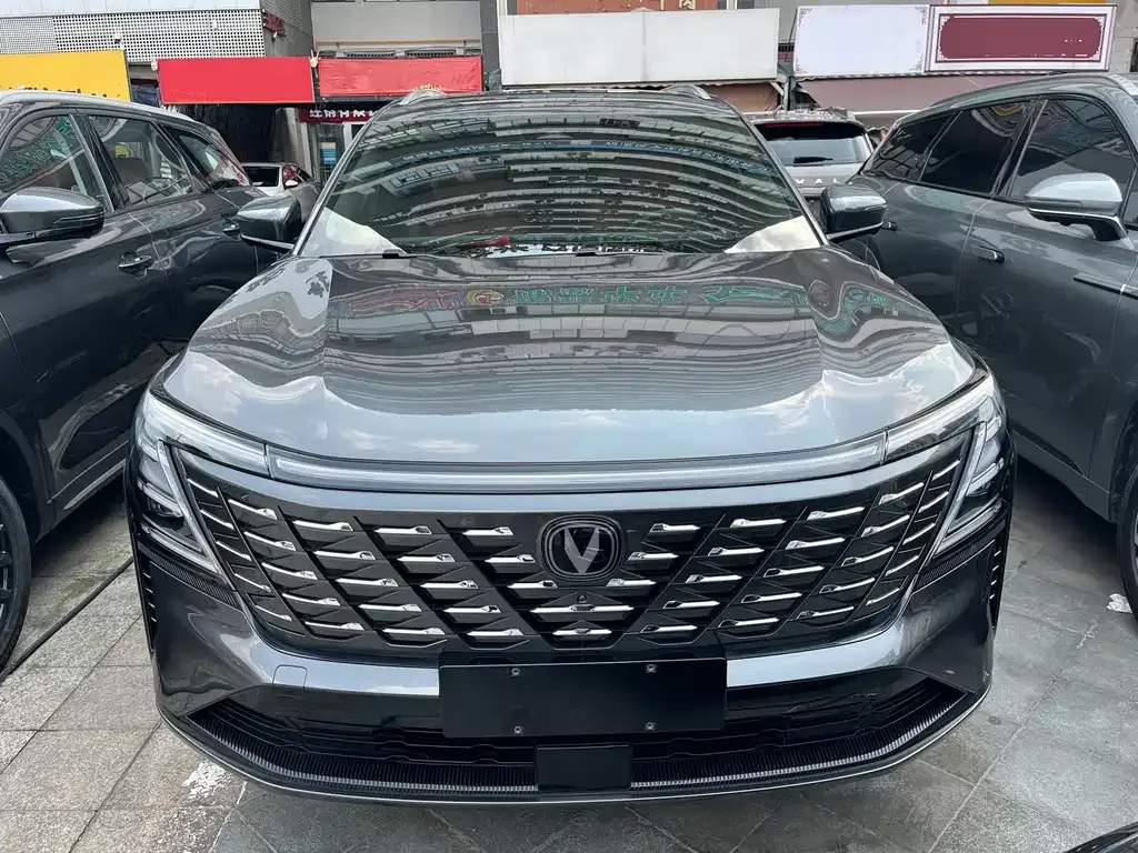 Changan CS75PLUS — фото 4