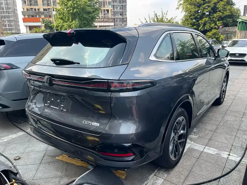 Changan CS75PLUS — фото 7