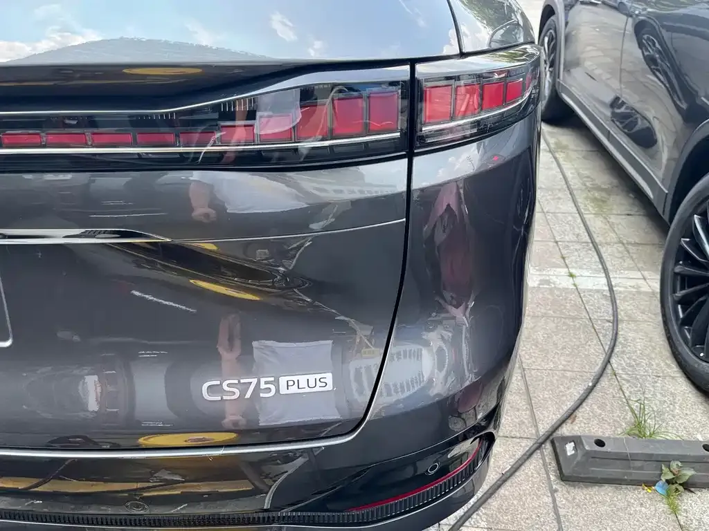Changan CS75PLUS — фото 10
