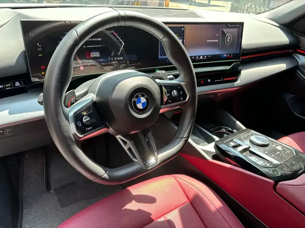 BMW 5 Series — фото 2