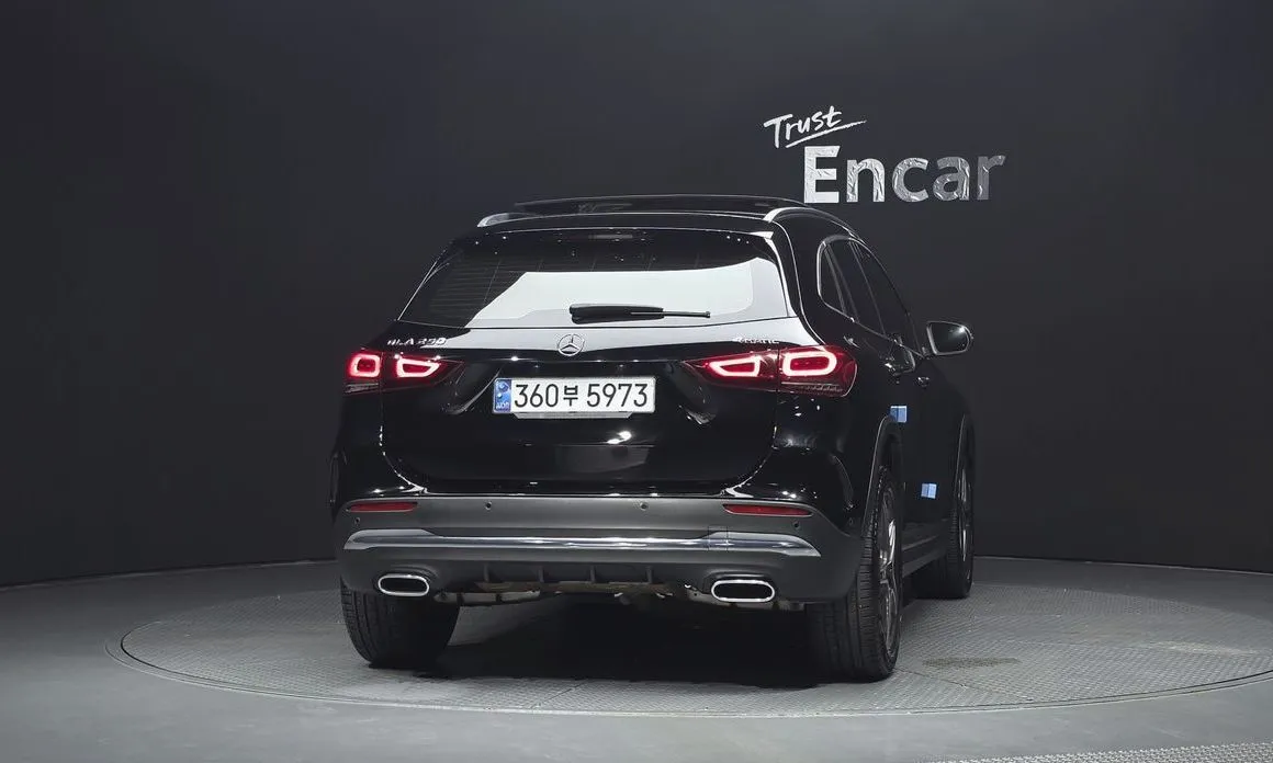 Mercedes-Benz GLA-Class — фото 5