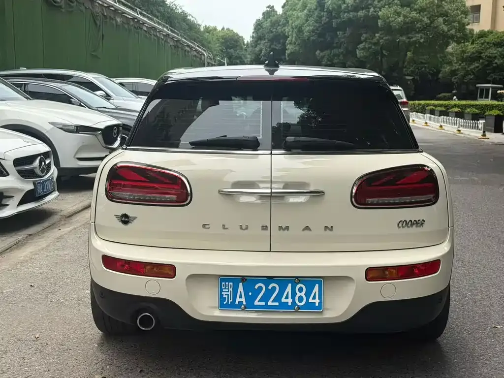 MINI Clubman — фото 4