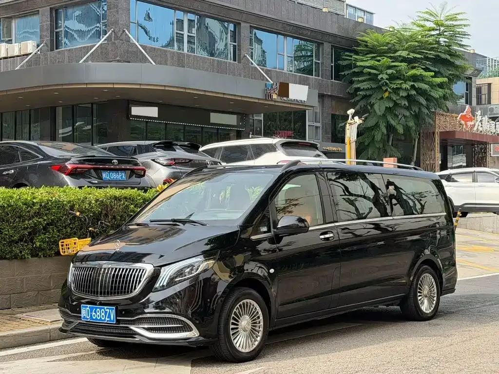 Mercedes-Benz Vito — фото 1