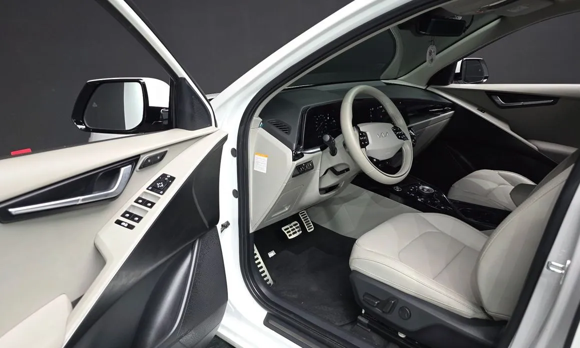Kia Niro — фото 10