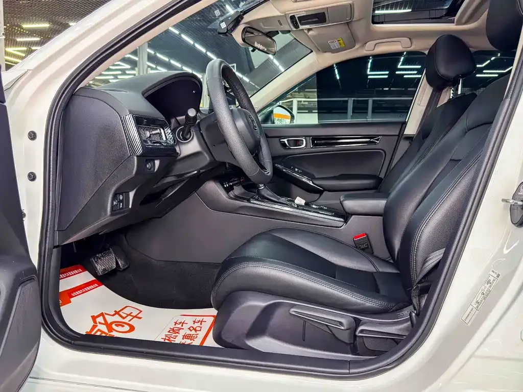 Honda Civic — фото 6