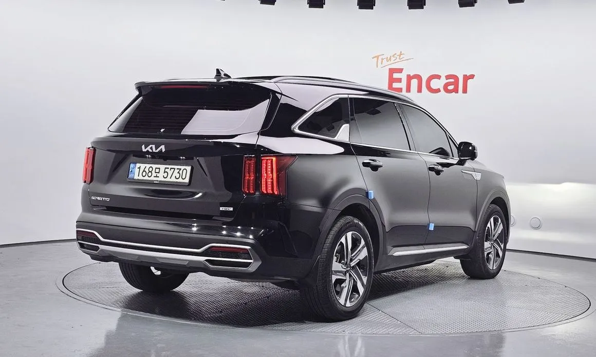 Kia Sorento — фото 5