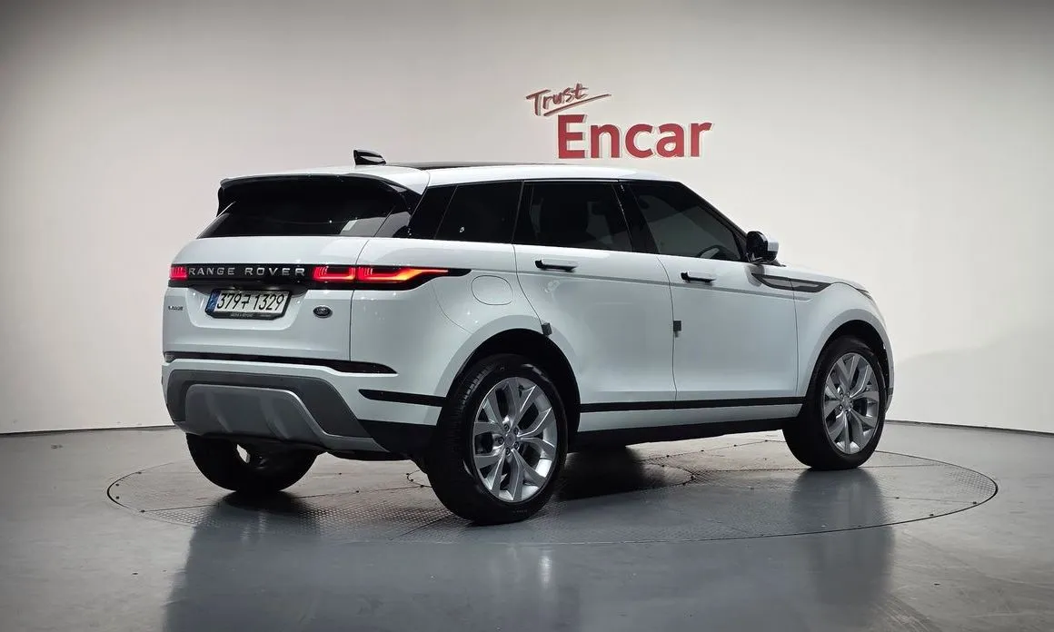 Land Rover Range Rover Evoque — фото 2