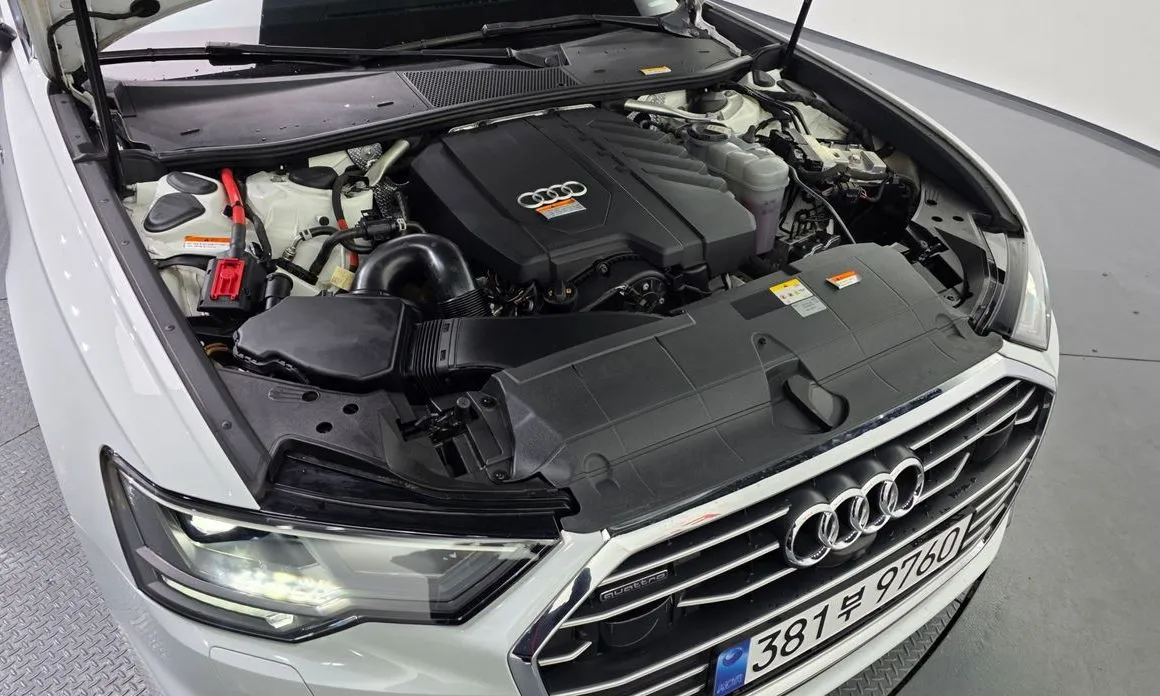 Audi A6 — фото 10