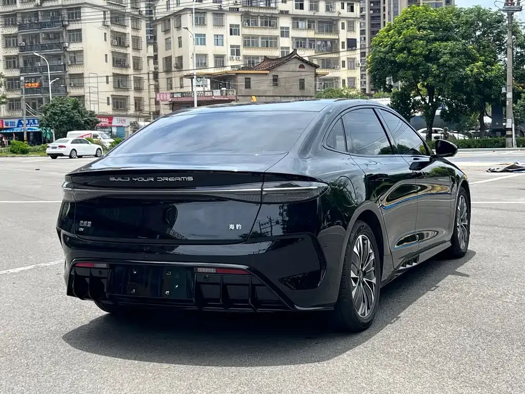 BYD Seal — фото 6