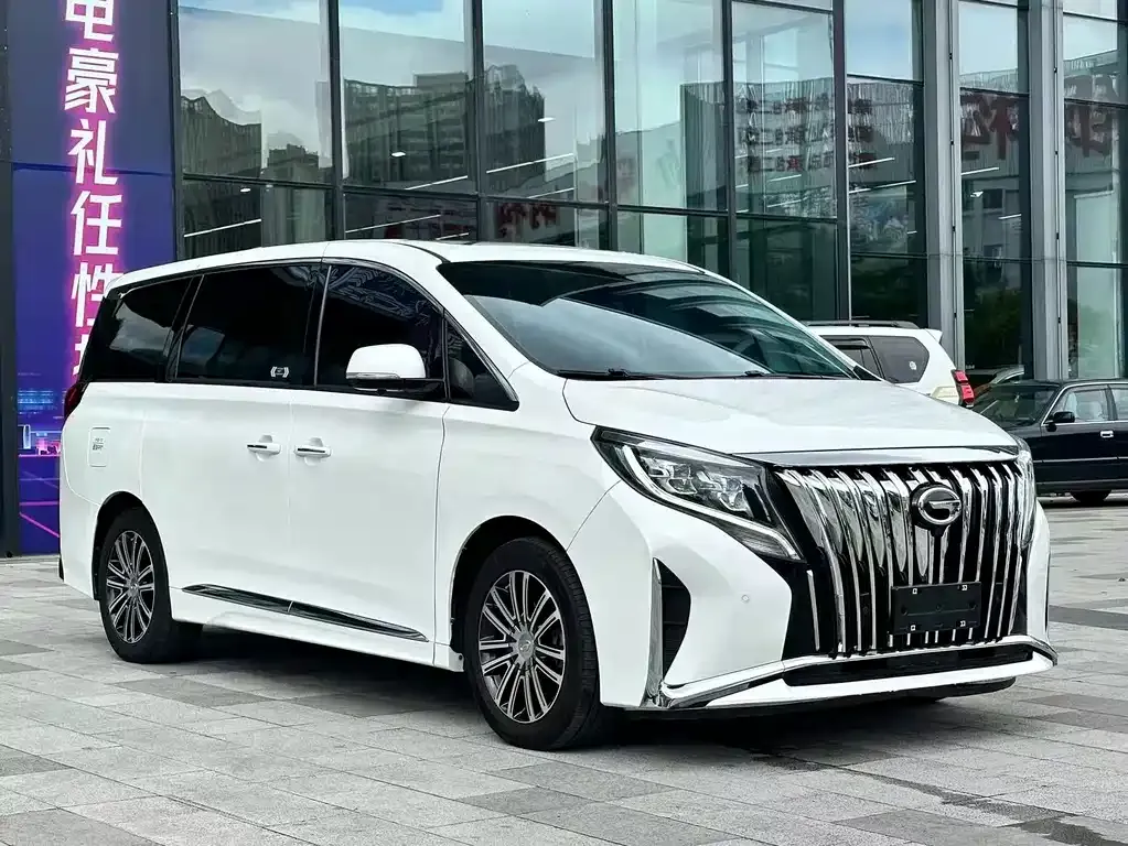 GAC Motor Trumpchi M8 — фото 2
