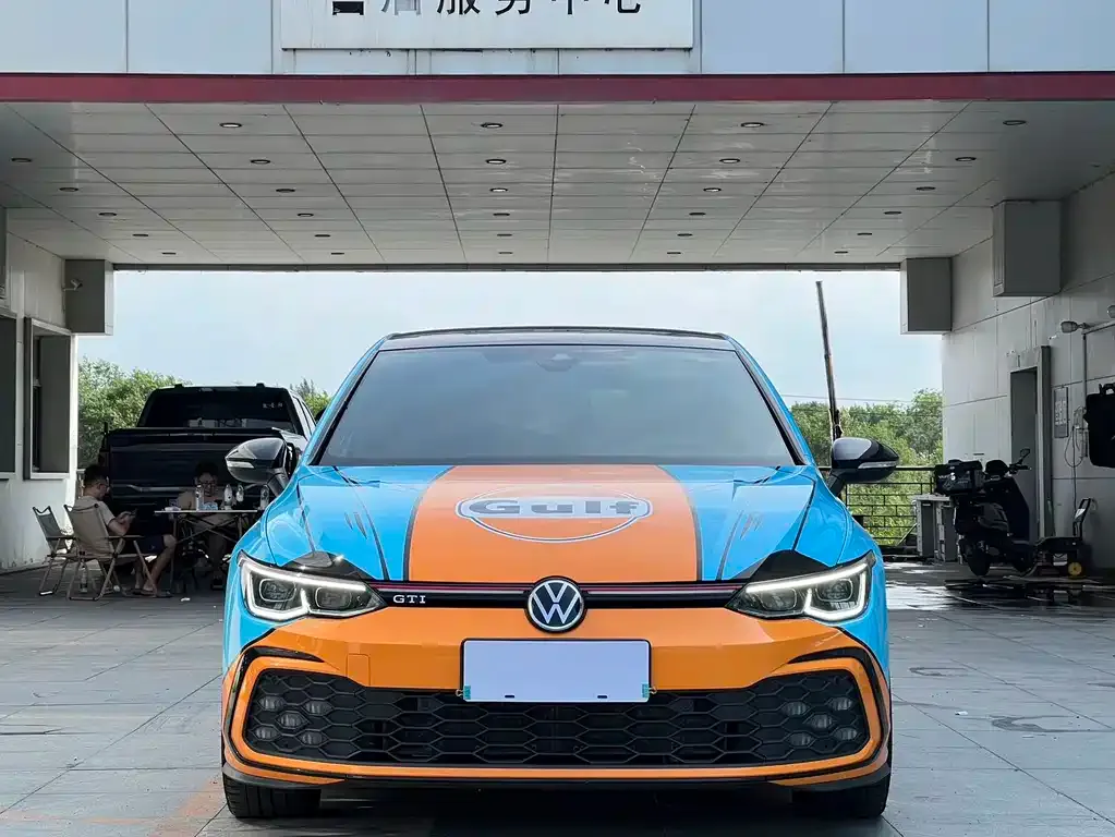 Volkswagen Golf GTI — фото 6