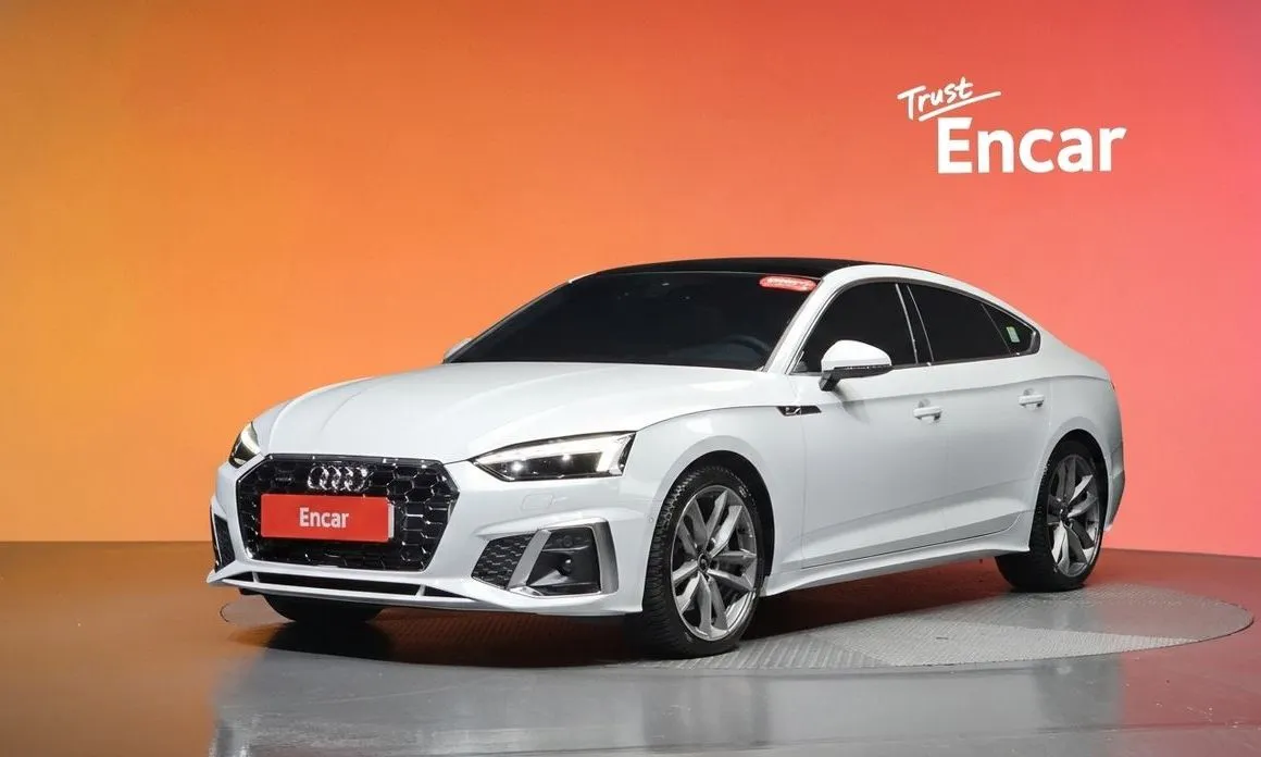 Audi A5 — фото 1