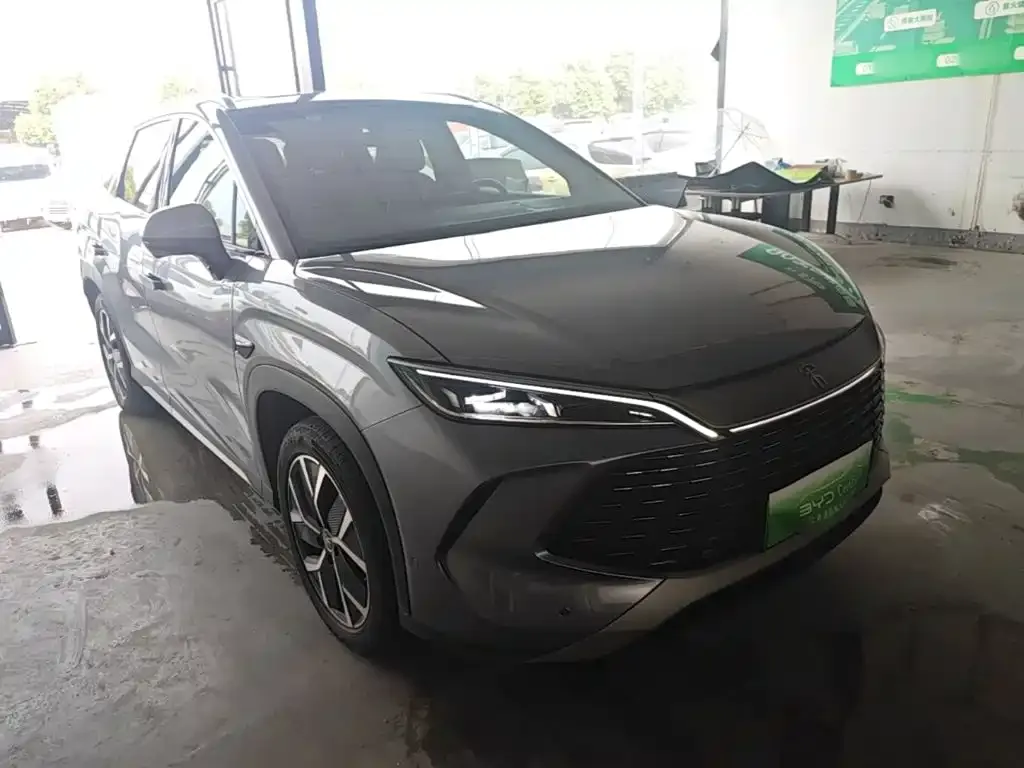 BYD L DM-i — фото 8