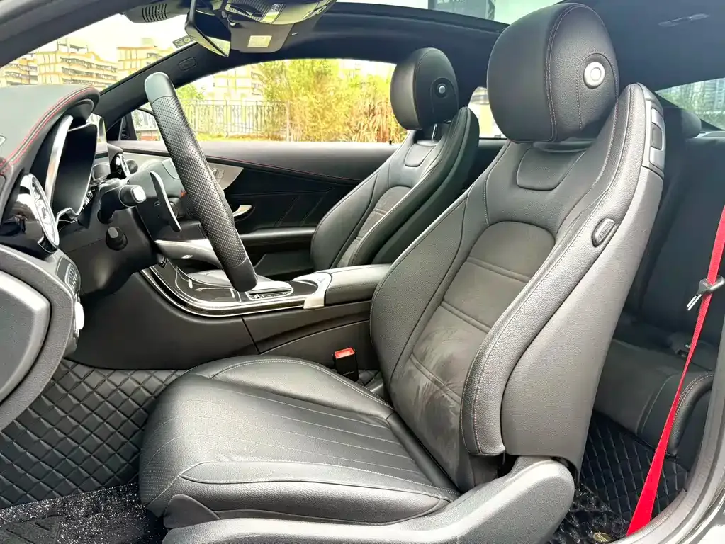 Mercedes-Benz C-Class AMG — фото 7