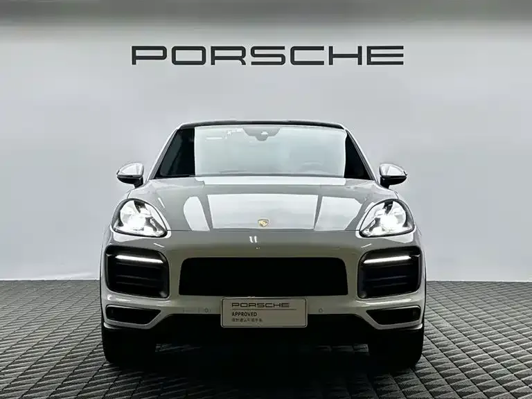 Porsche Cayenne — фото 9