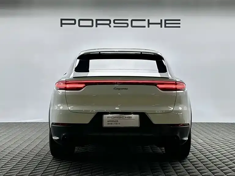 Porsche Cayenne — фото 8